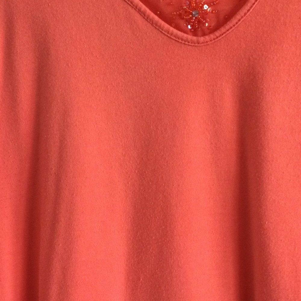 Pullover Top - Picture 6 of 6